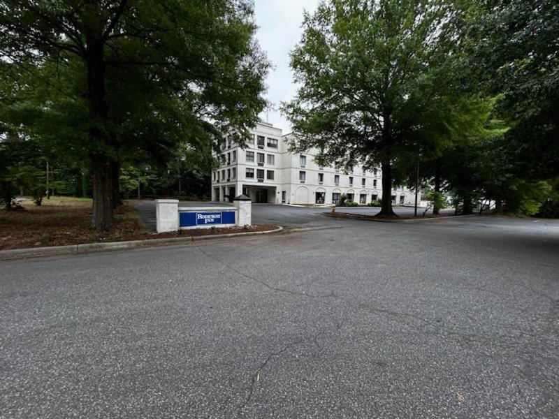 Rodeway Inn Clemmons - Winston-Salem Area Exterior photo